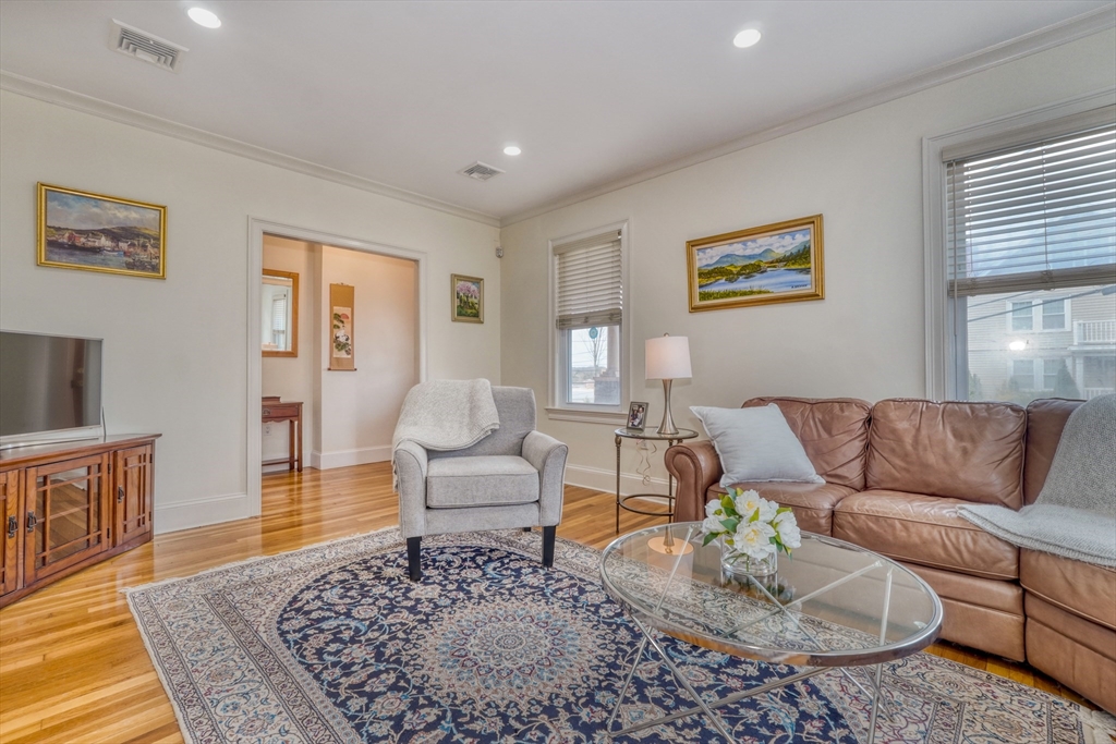 216-220 Newtonville Ave # 218