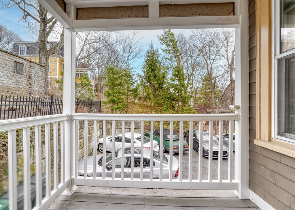 216-220 Newtonville Ave # 218