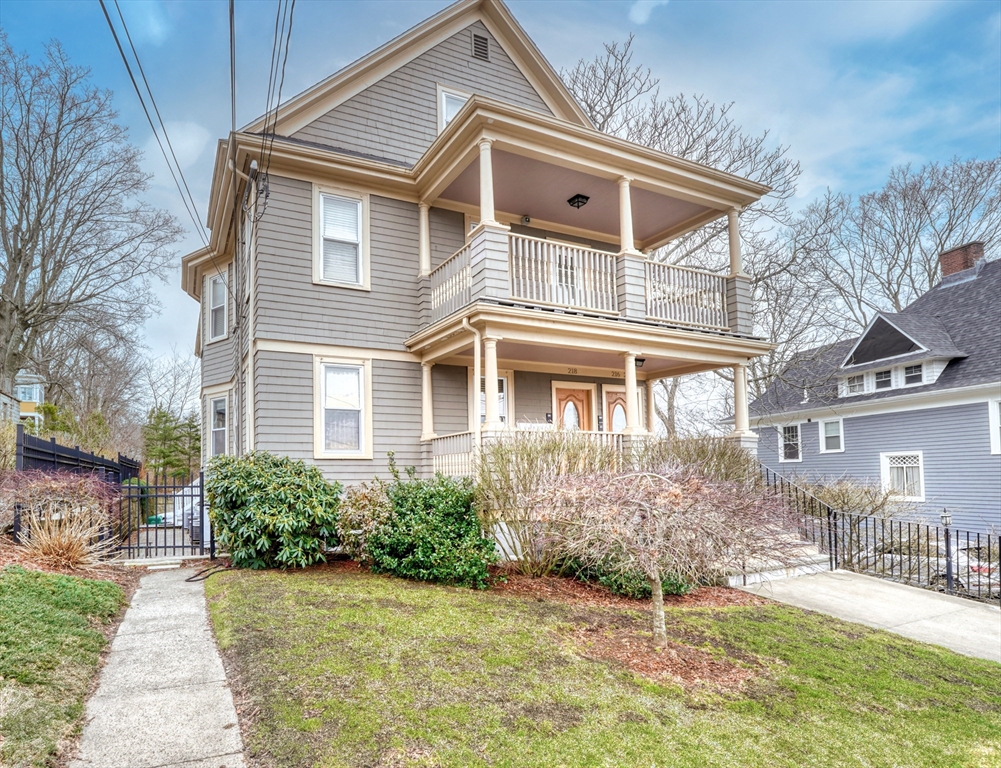 216-220 Newtonville Ave # 218