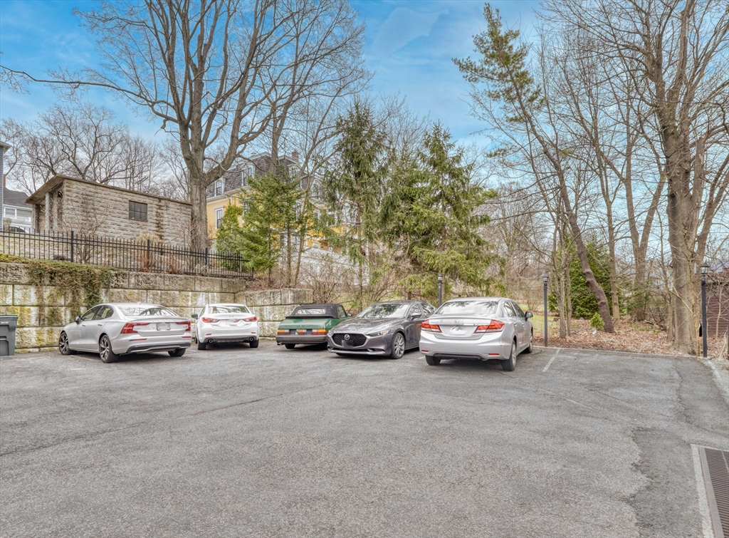 216-220 Newtonville Ave # 218