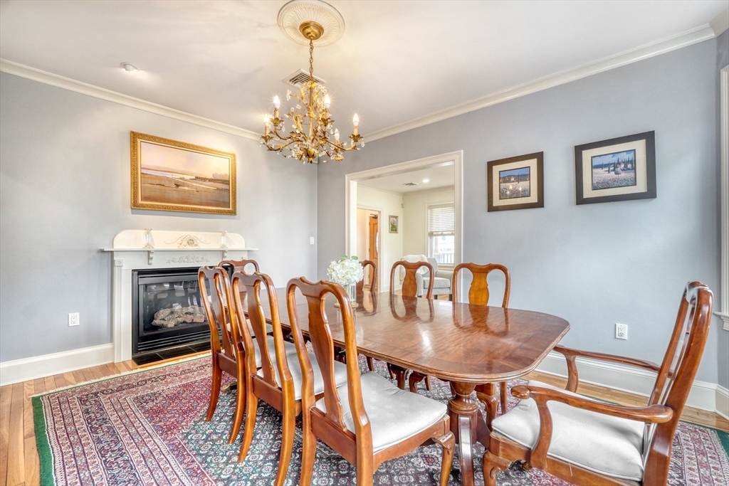 216-220 Newtonville Ave # 218