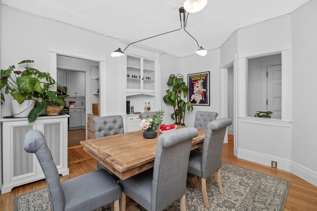 20 Winchester St # 3