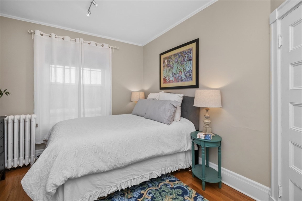 20 Winchester St # 3