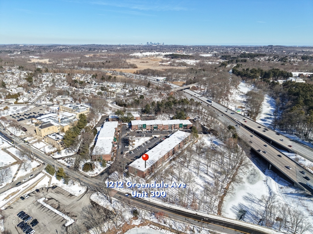 1212 Greendale Ave # 300