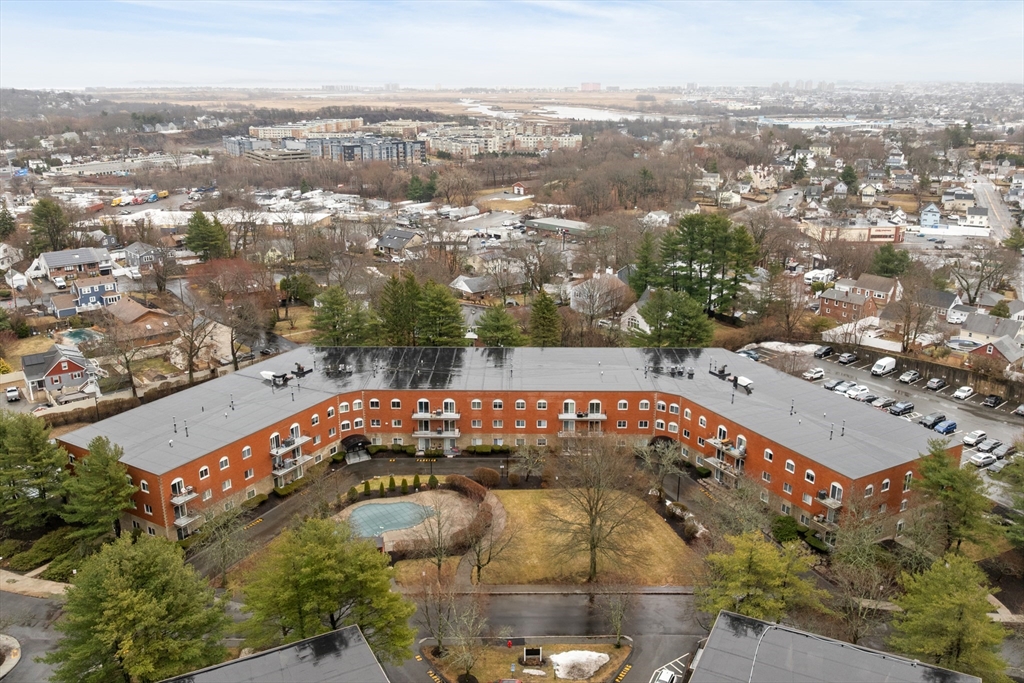 44 Loomis St # 309