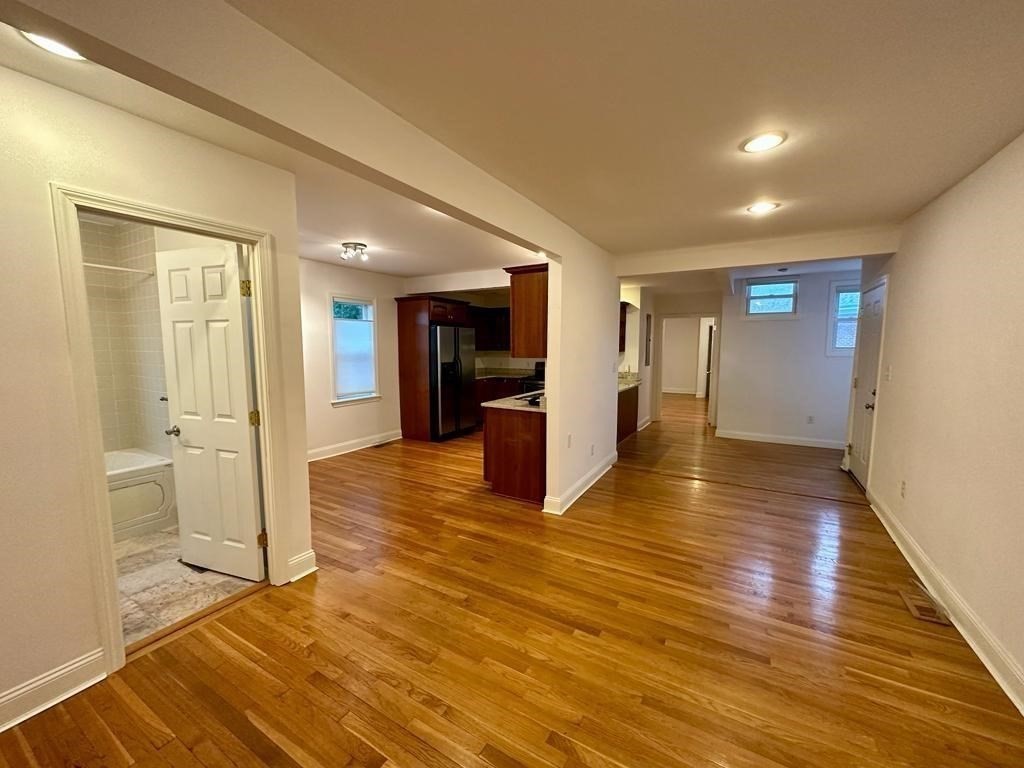 182-184 Cabot St # 182