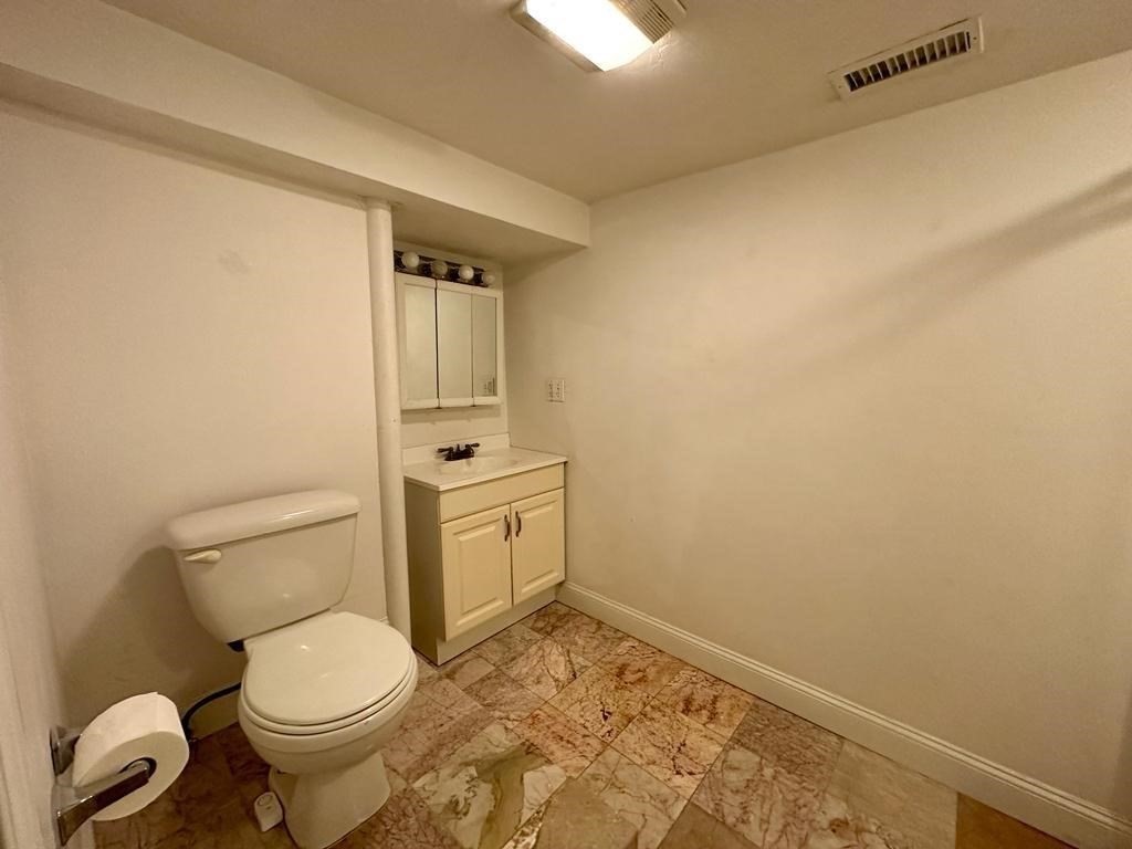 182-184 Cabot St # 182