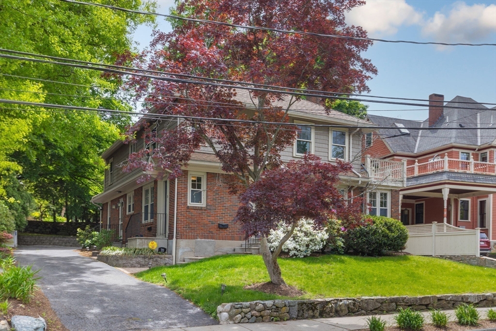 72 Clyde St # 1