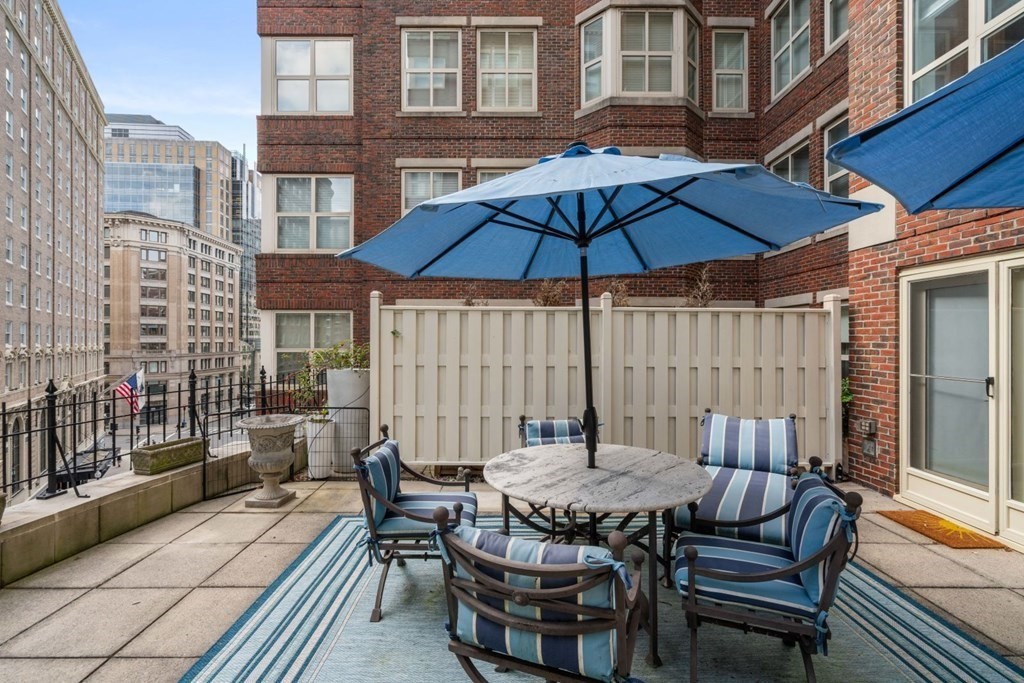 300 Boylston St # 511