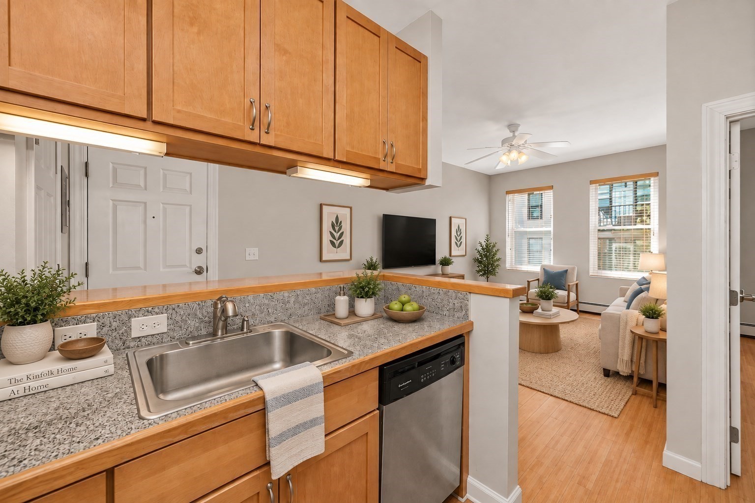 330 Summit Ave # 305