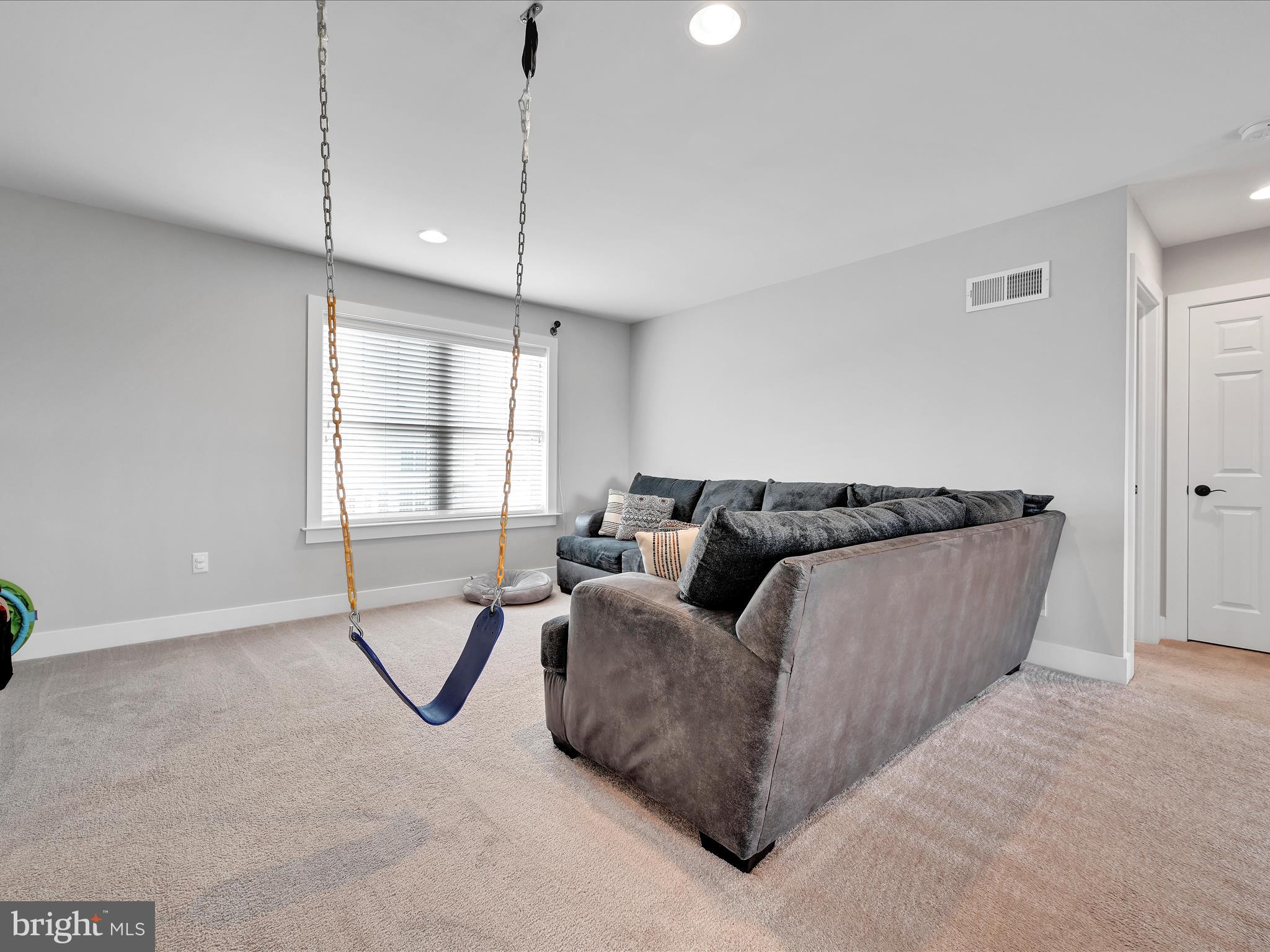 115 Wright Dr