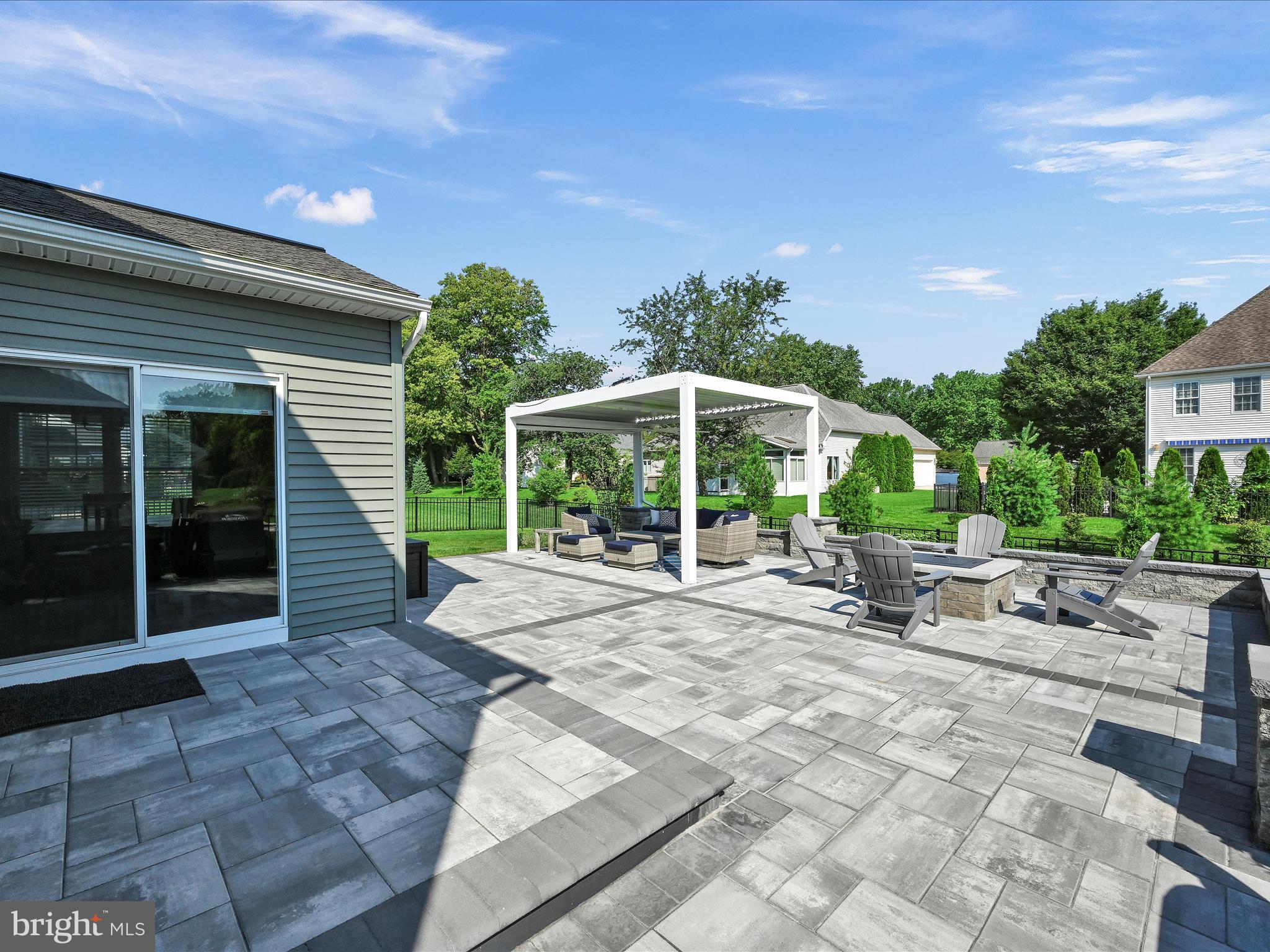 115 Wright Dr