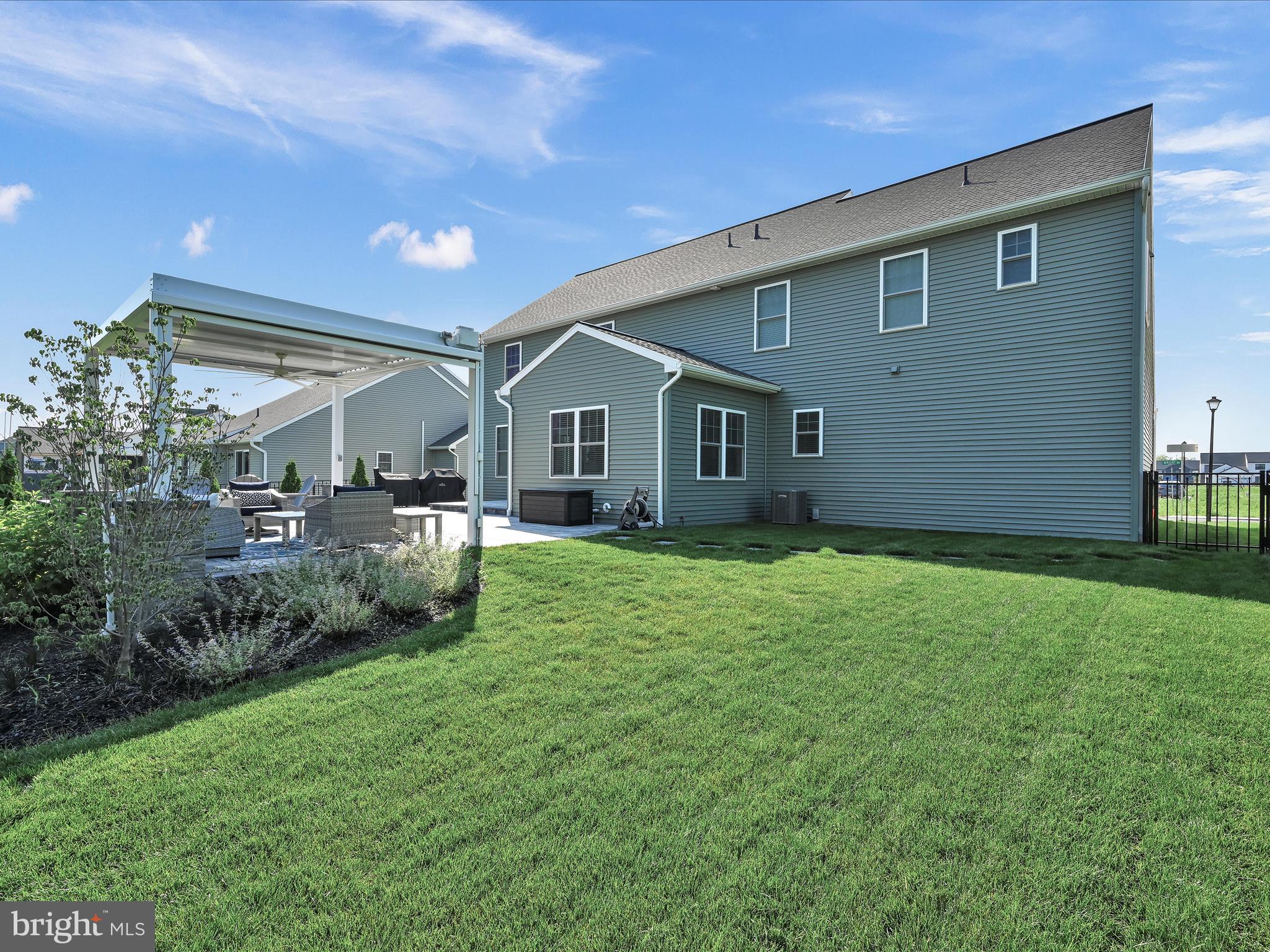 115 Wright Dr