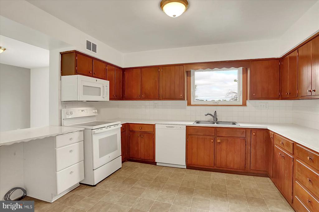 400 Orchard Ln