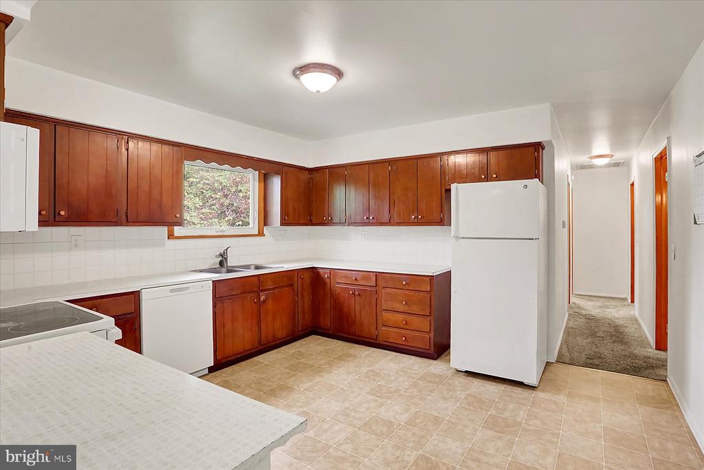 400 Orchard Ln