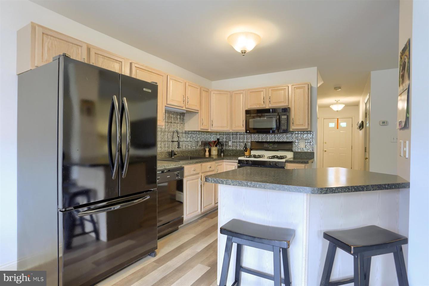 303 Buckley Dr