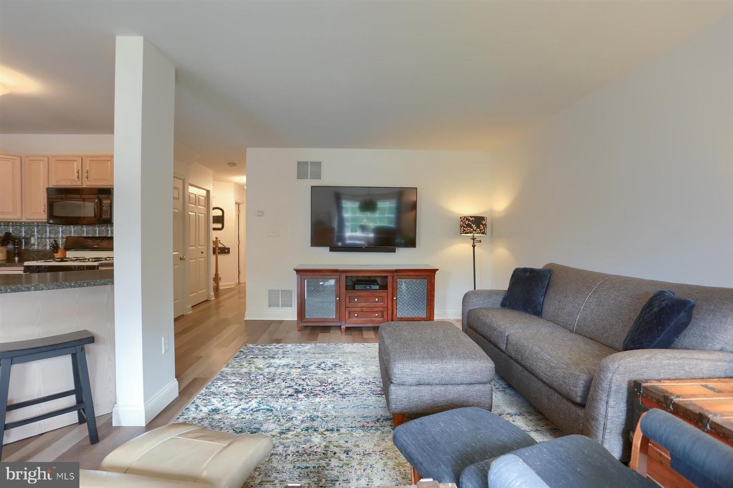303 Buckley Dr
