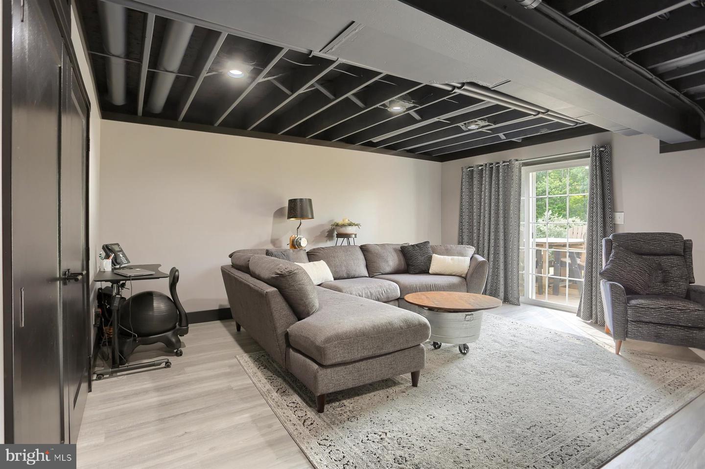 303 Buckley Dr