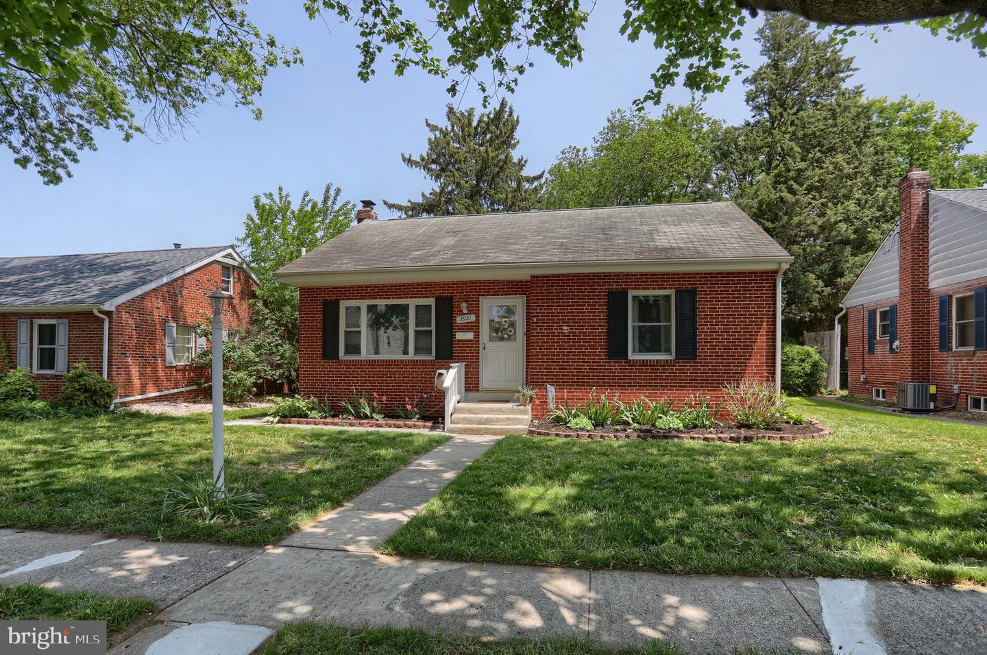 3921 Durham Rd