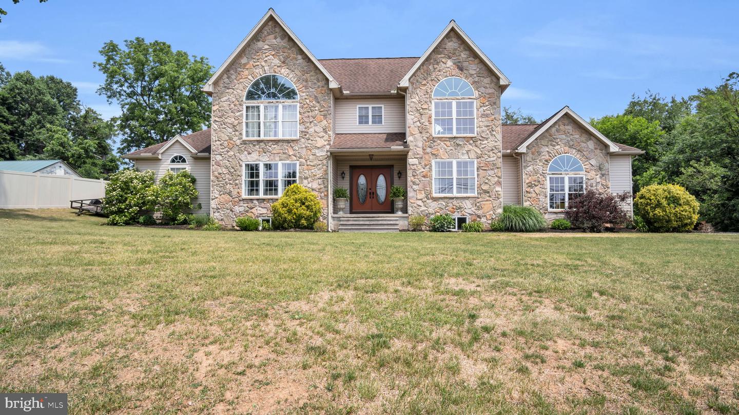 2295 Sand Hill Rd