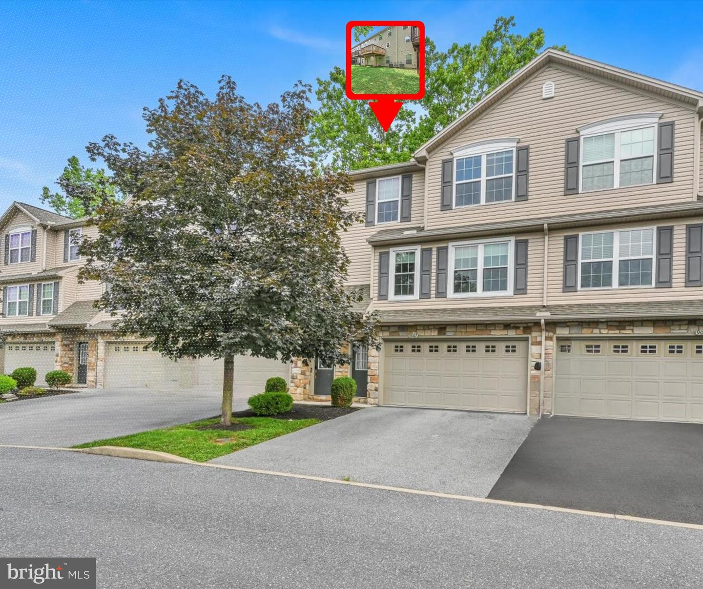 9067 Joyce Ln