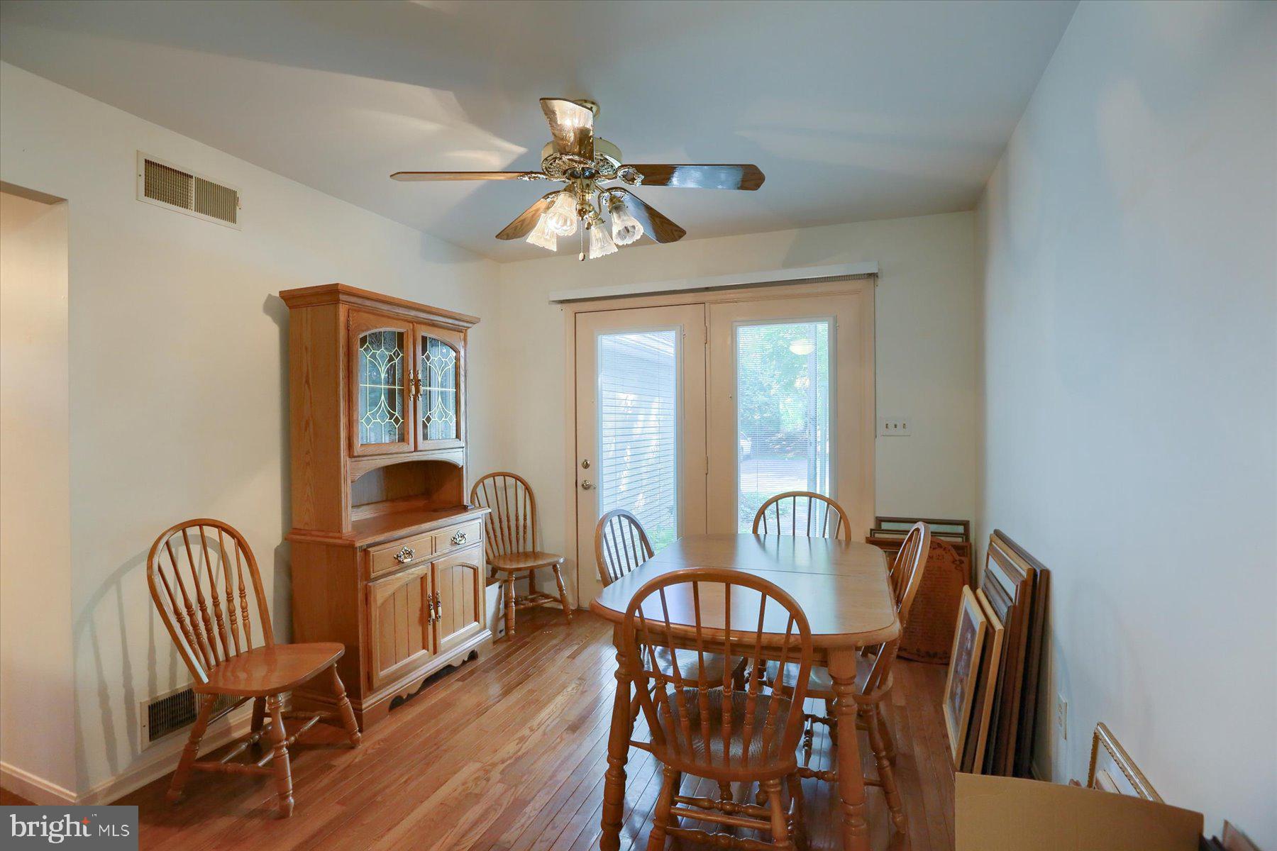 1120 Aberdeen Ct