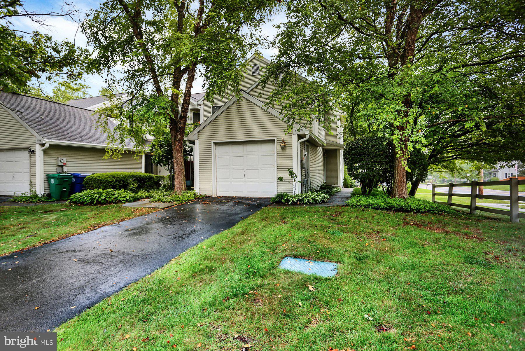 1120 Aberdeen Ct