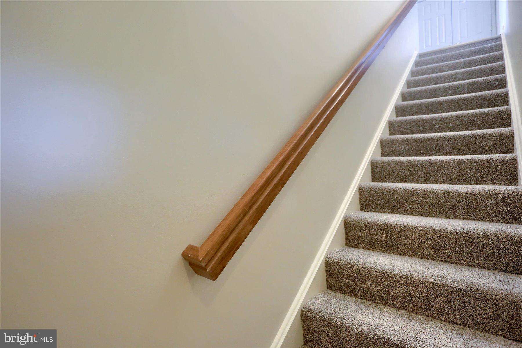 122 Cardinal Ln