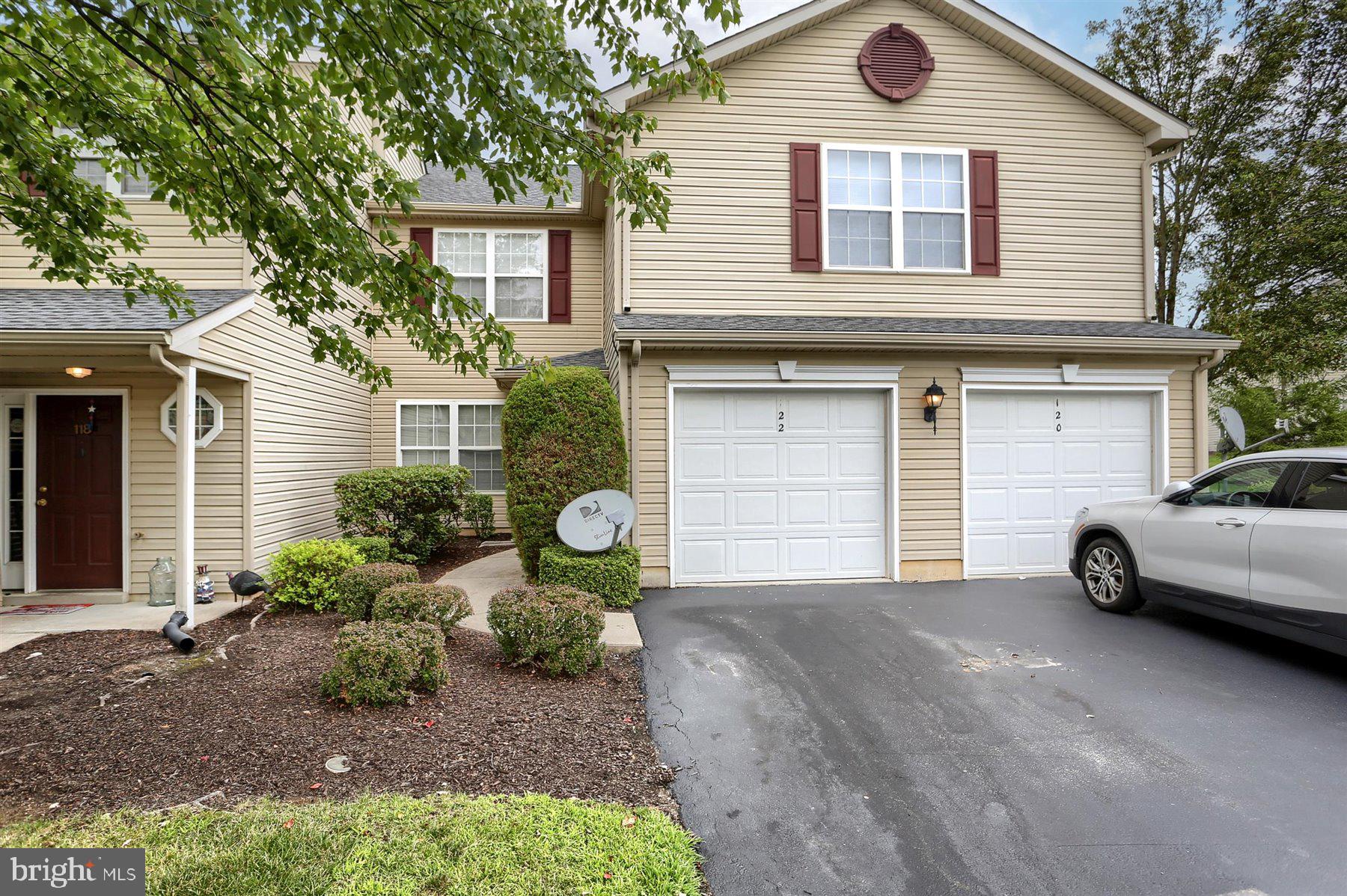 122 Cardinal Ln