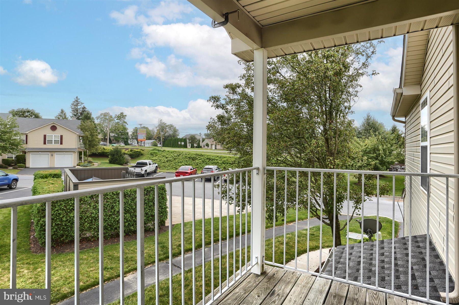 122 Cardinal Ln