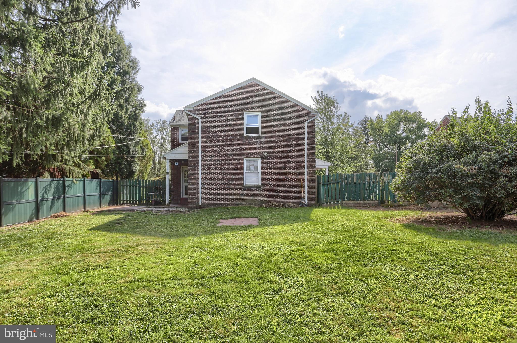 429 N 32nd St