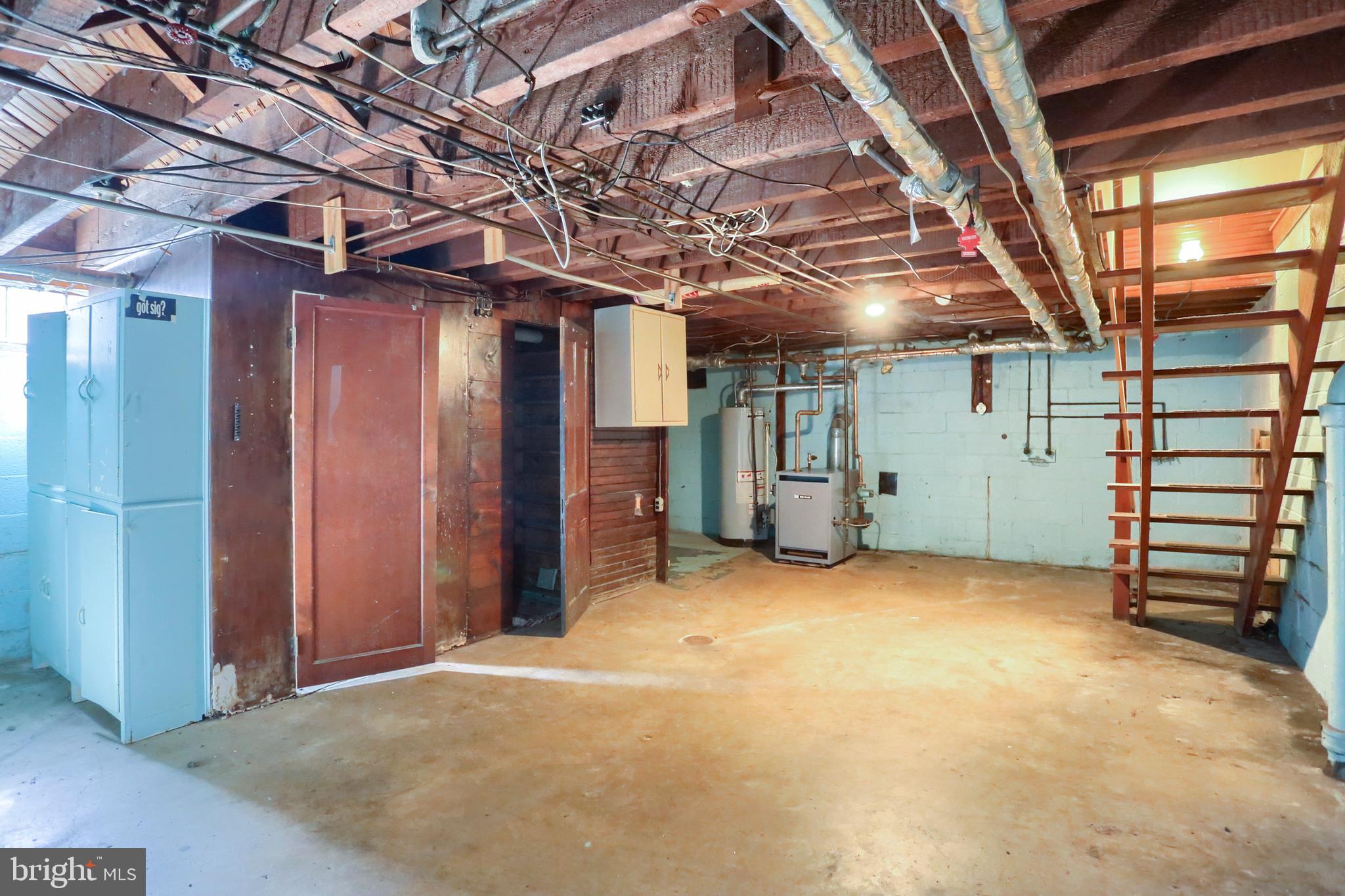 429 N 32nd St