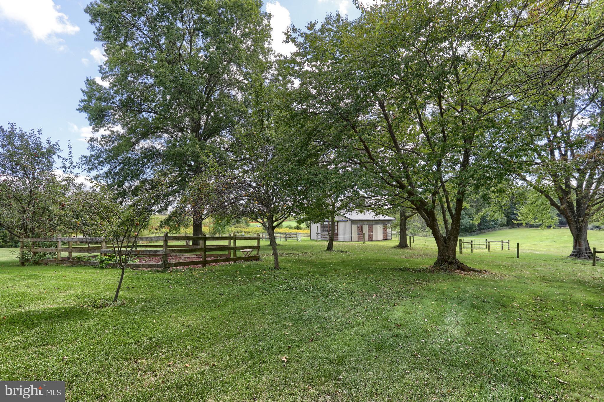 303 Gates Rd