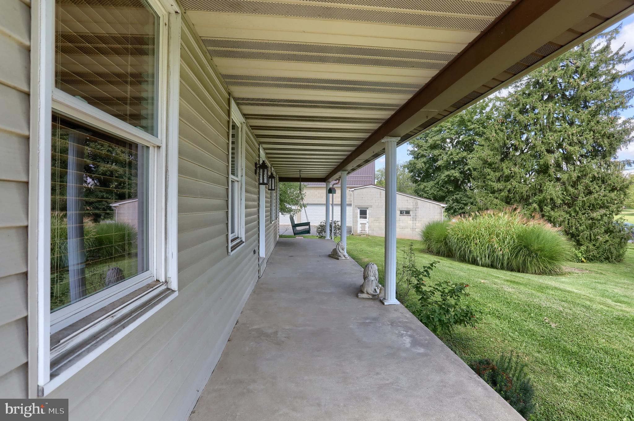 303 Gates Rd