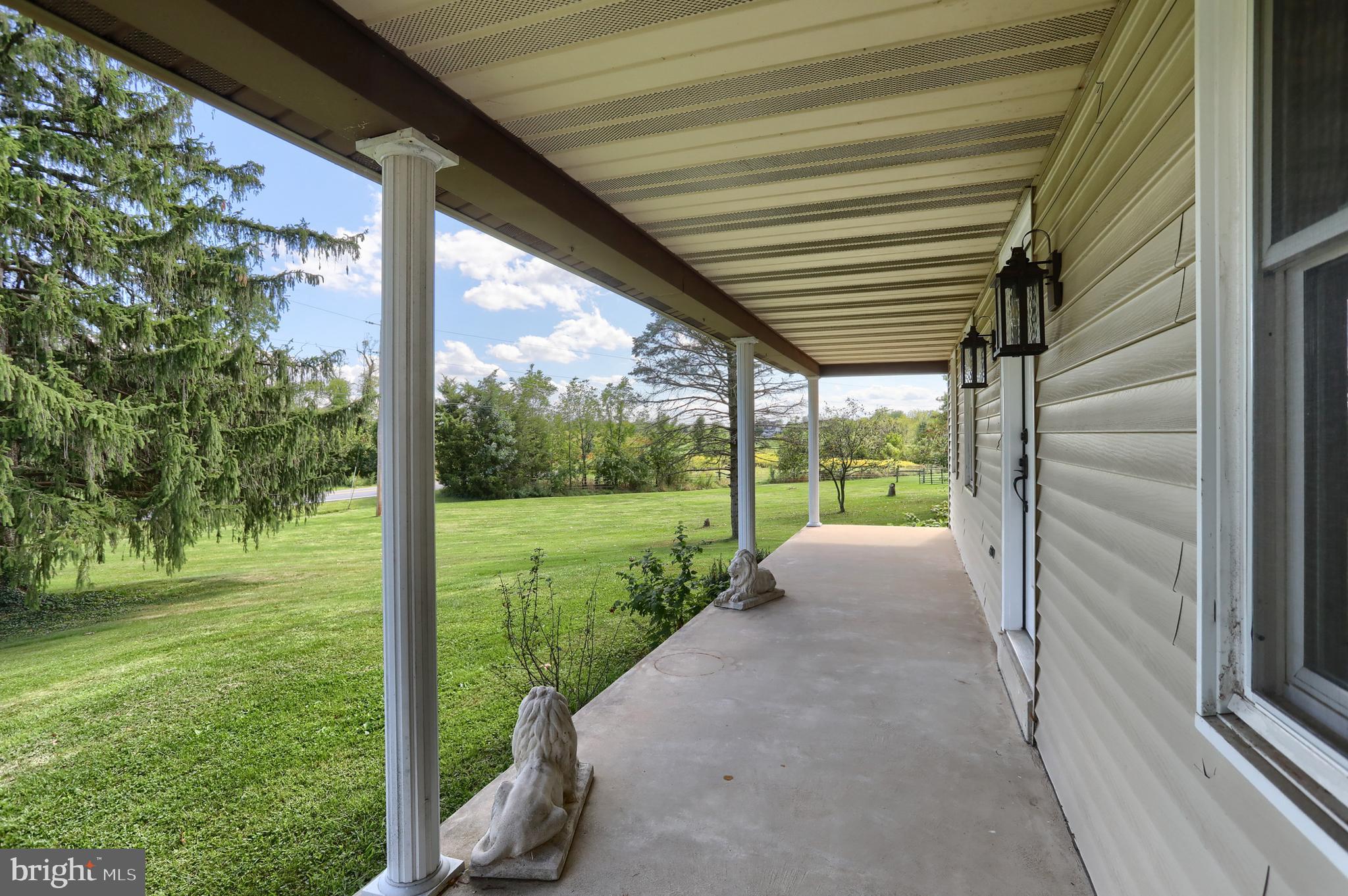 303 Gates Rd