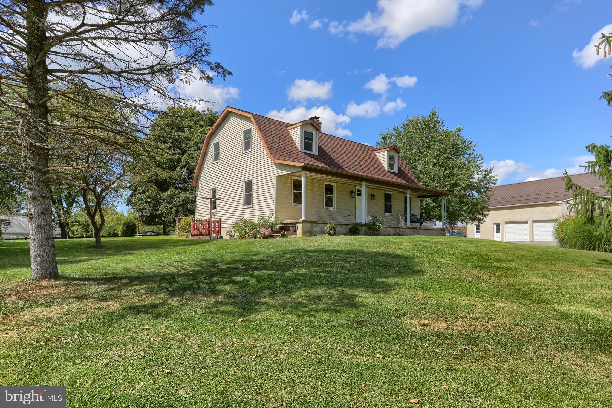 303 Gates Rd