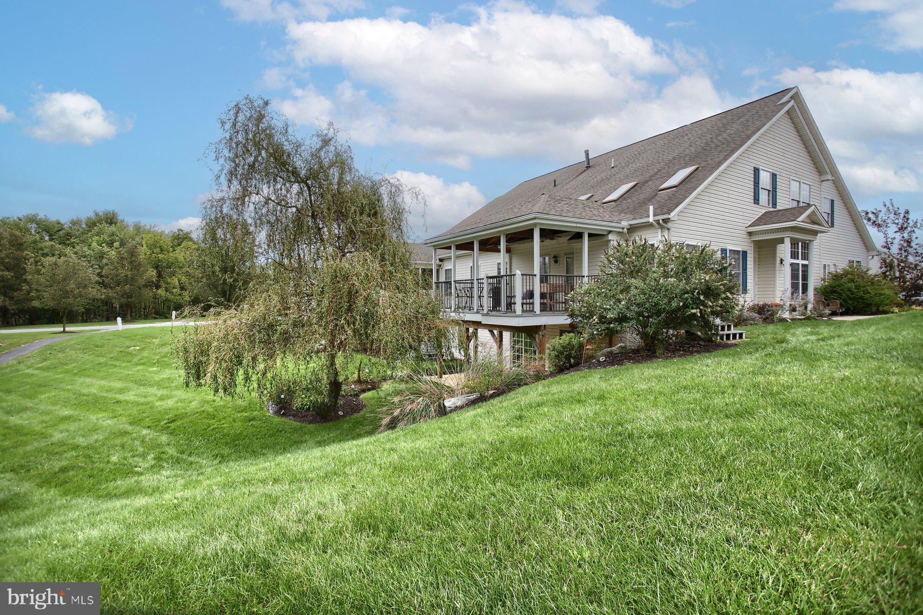366 Schaffner Dr