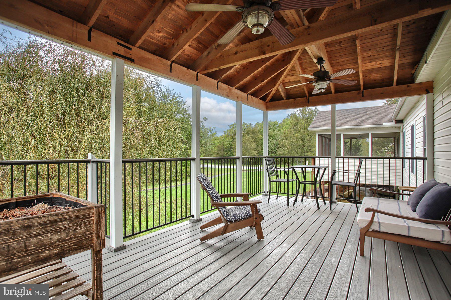 366 Schaffner Dr
