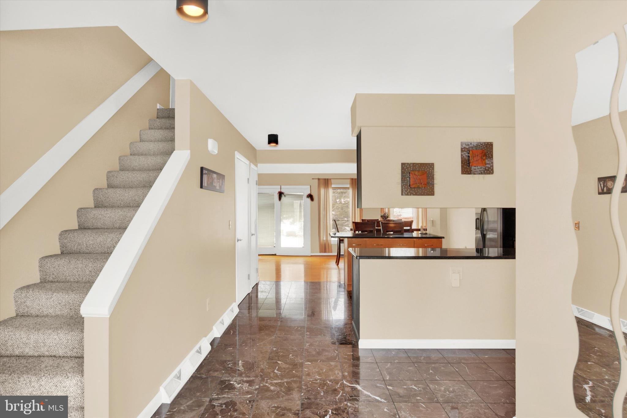 1417 Regency Cir