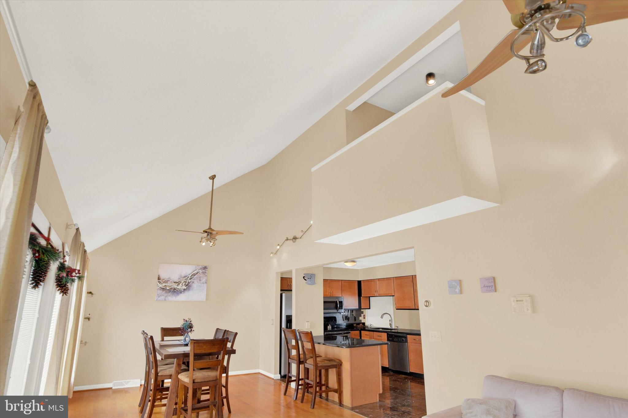 1417 Regency Cir
