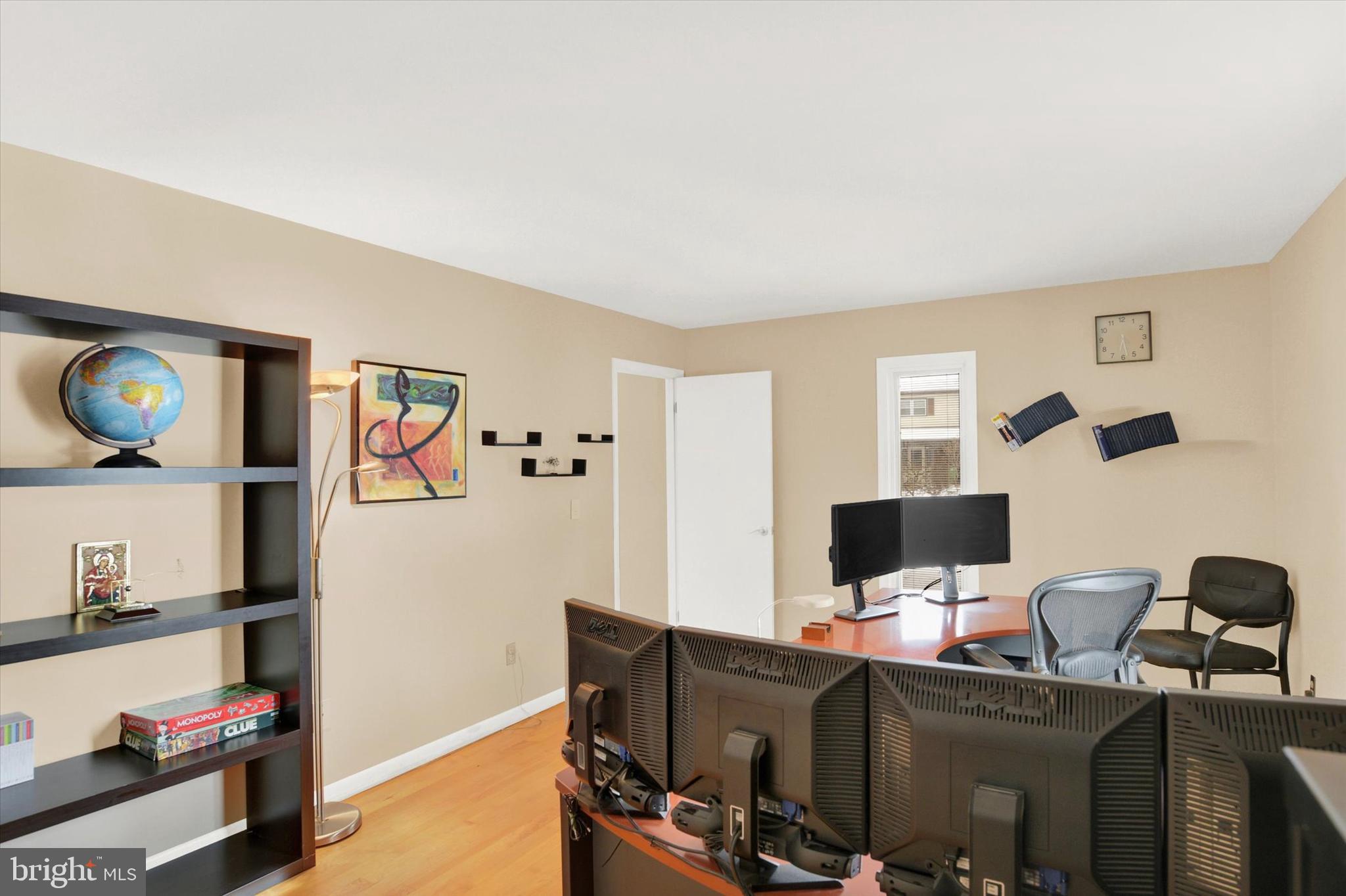 1417 Regency Cir