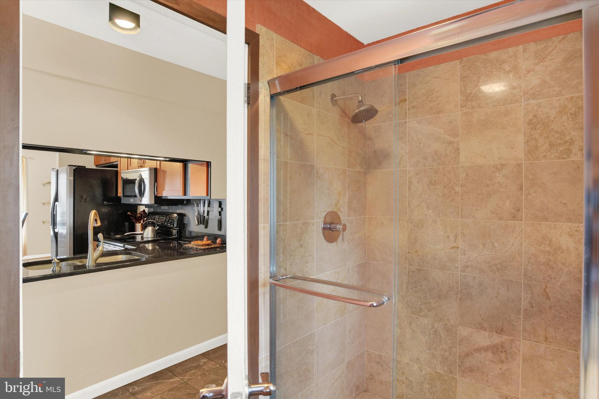 1417 Regency Cir