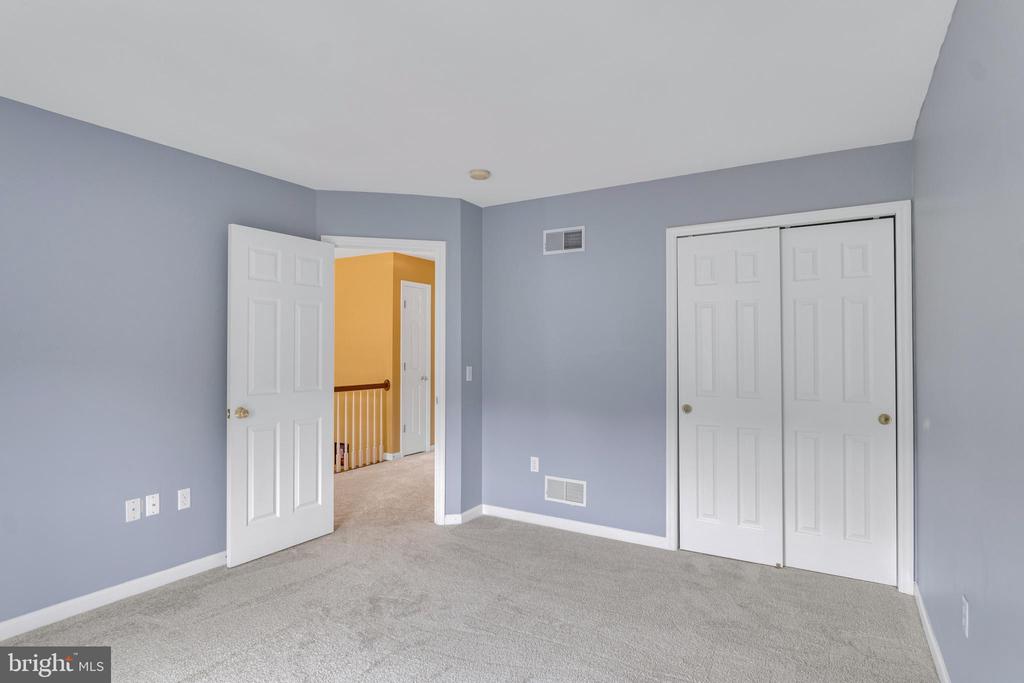 134 Bittersweet Dr