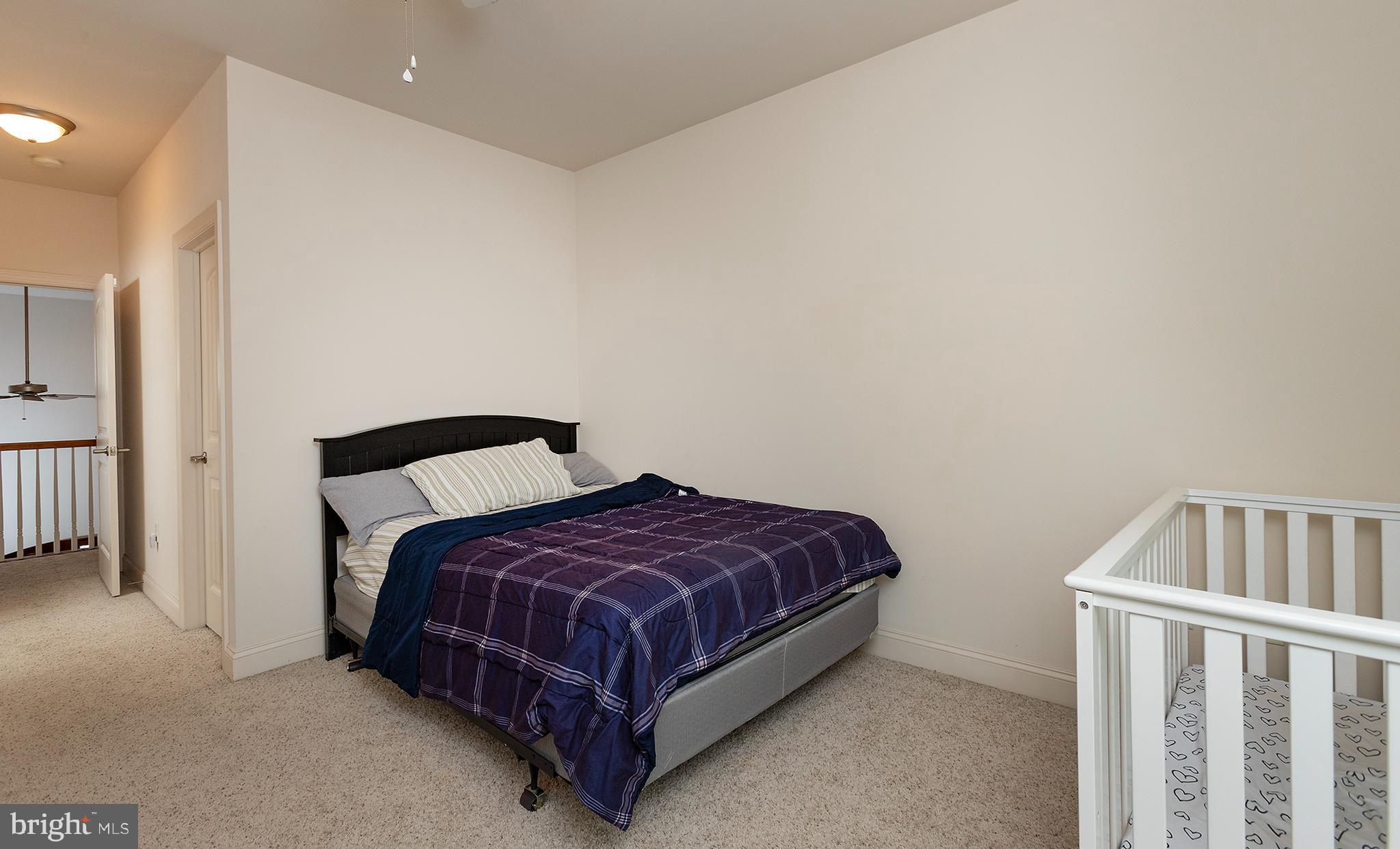 152 Lexington Ct