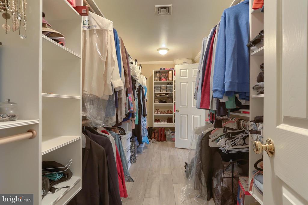 104 Martin Ct