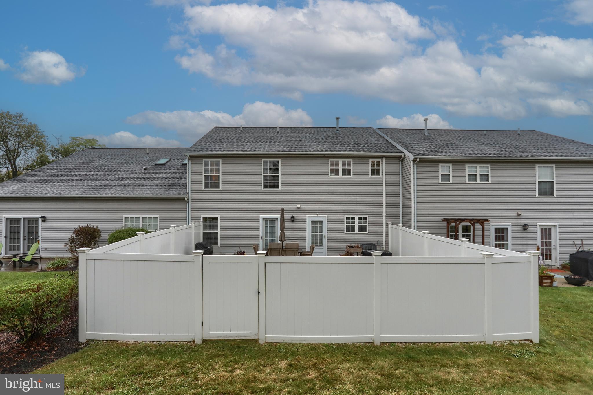 104 Martin Ct