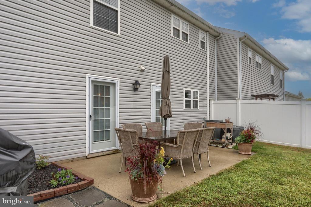 104 Martin Ct