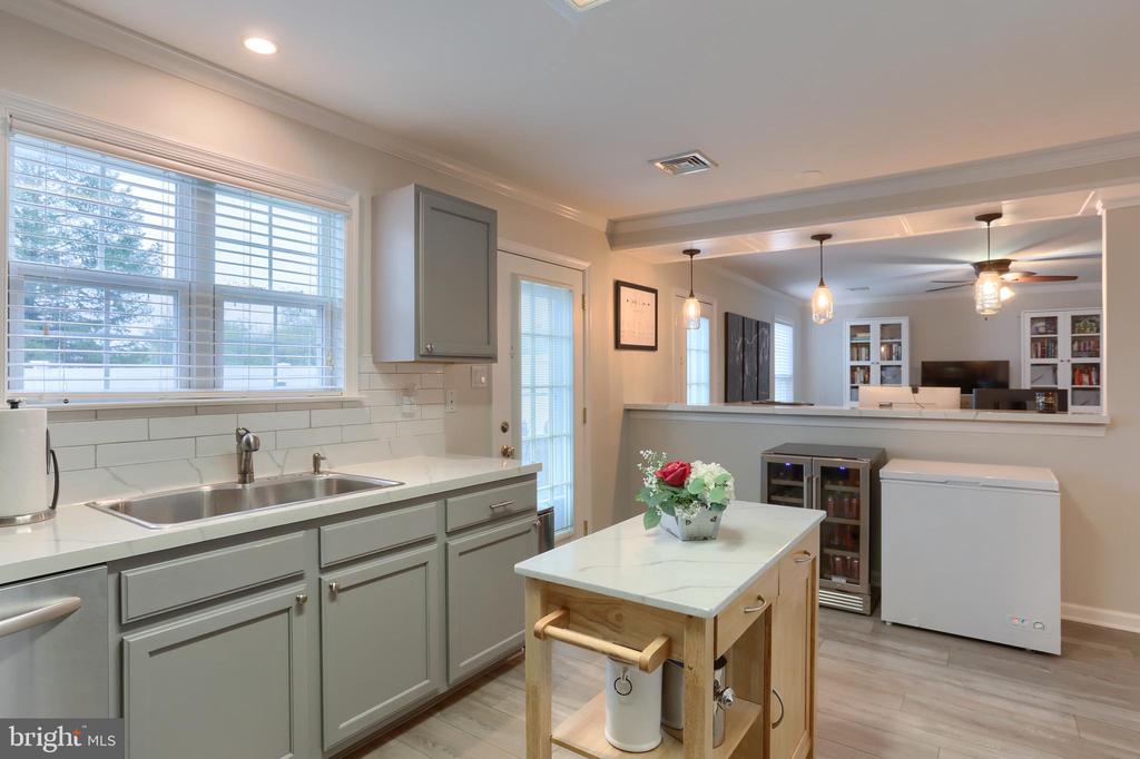 104 Martin Ct
