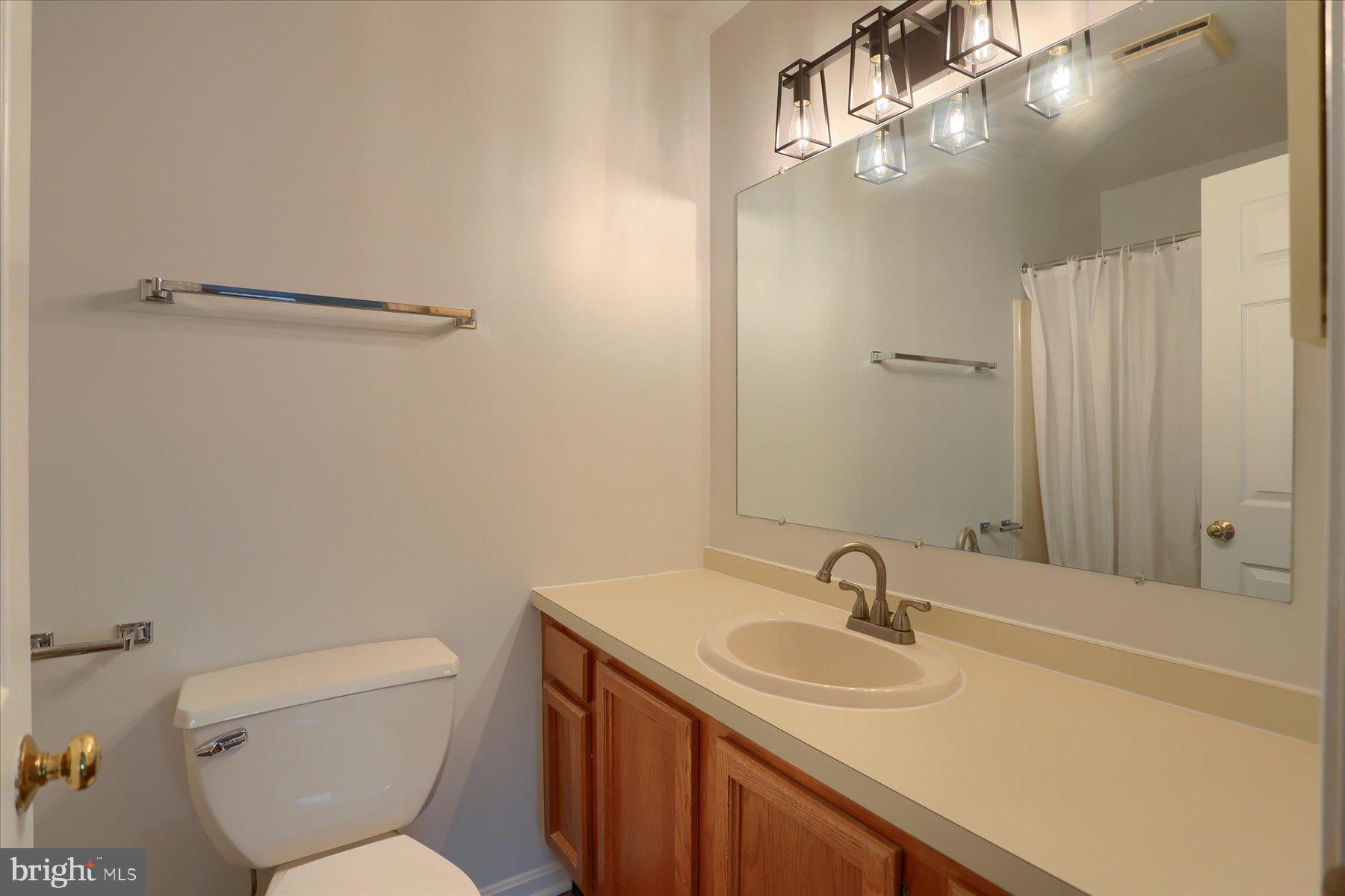 2127 Wexford Rd