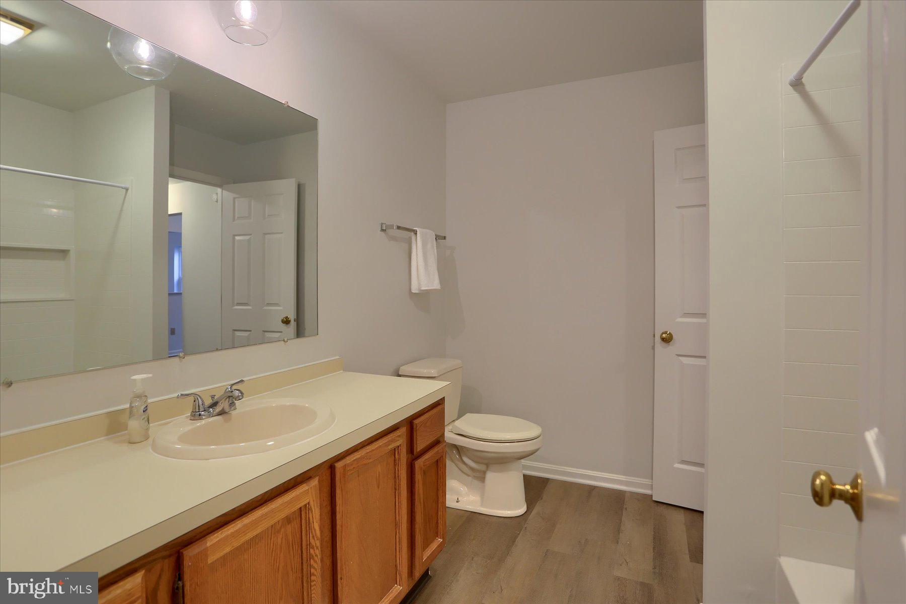2127 Wexford Rd
